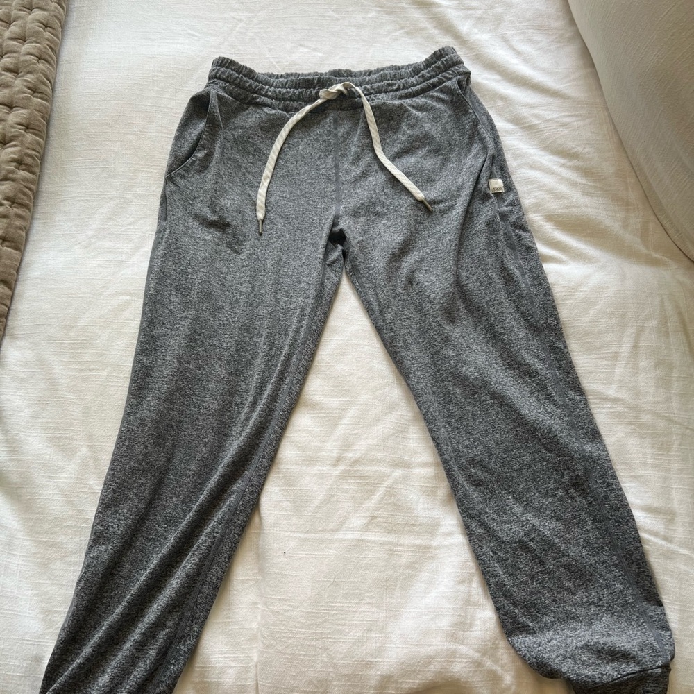 Viori Joggers